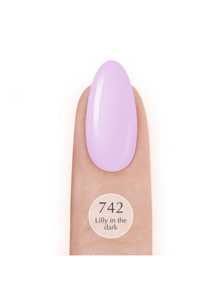 742 Lilly in the dark UV LaQ 8ml