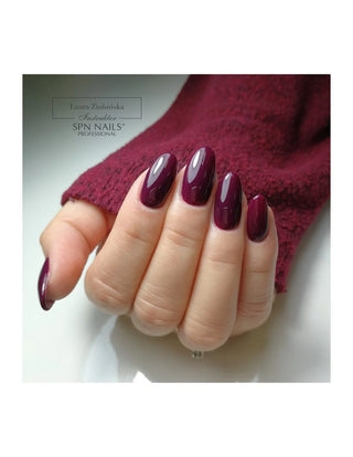 781 Aubergine Dip UV LaQ 8ml