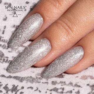 946 Silver Shine UV LaQ 8ml