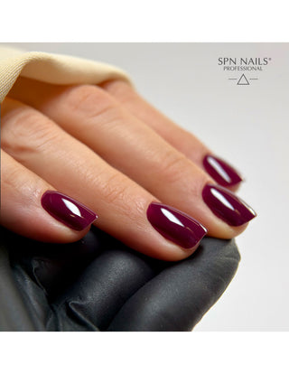 1045 Plum Noir UV LaQ Gel Polish 8ml – deep plum purple