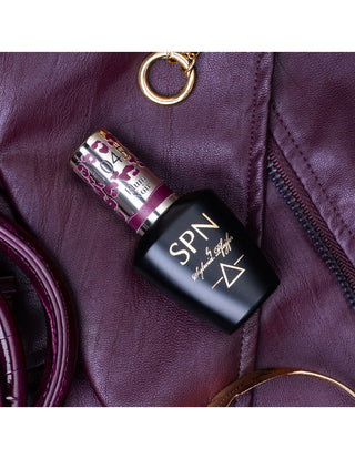 1045 Plum Noir UV LaQ Gel Polish 8ml – deep plum purple